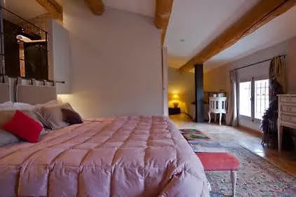 Couette-café La Prévôté - Particulier&restaurant LʼIsle-sur-la-Sorgue